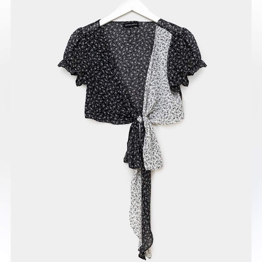 Elegant Black and White Floral Women's Blouse